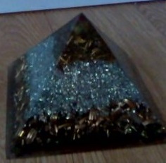 Pyramida_tupa_velka